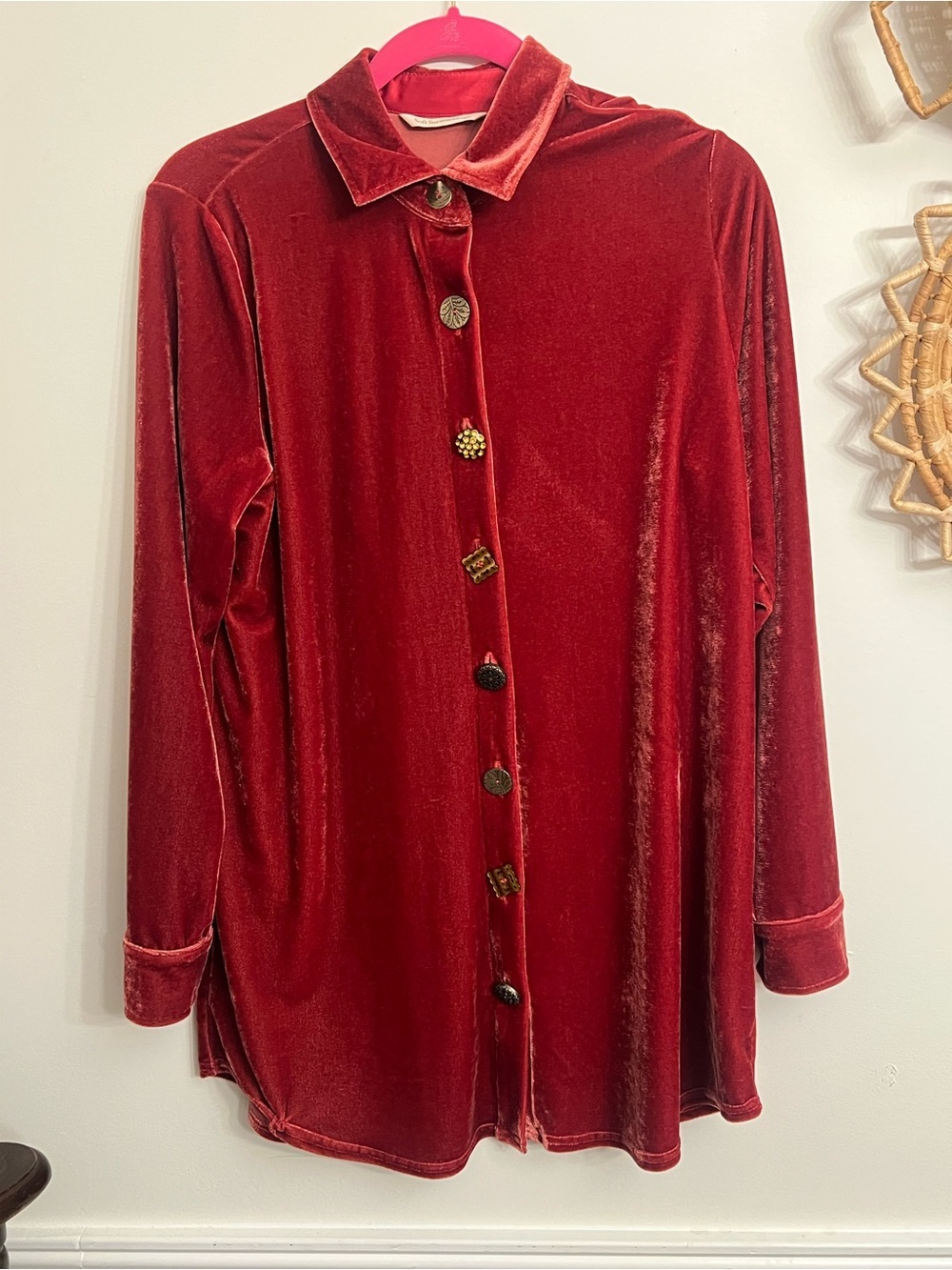 Soft surroundings small top Velvet Button-Front Top in Deep Red/ brick